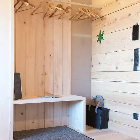 Wertvollholzhaus Апартаменты *