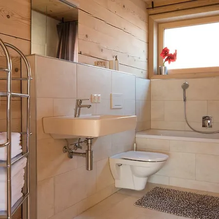 Wertvollholzhaus Апартаменты Шварценберг-им-Брегенцервальд